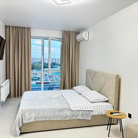 Dream Town Apartaments Біля Залізничного Вокзалу Lutsʼk Exterior foto